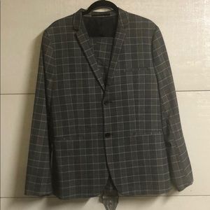 Blazer size 44R  Pants size US 36 SUPER SKINNY FIT